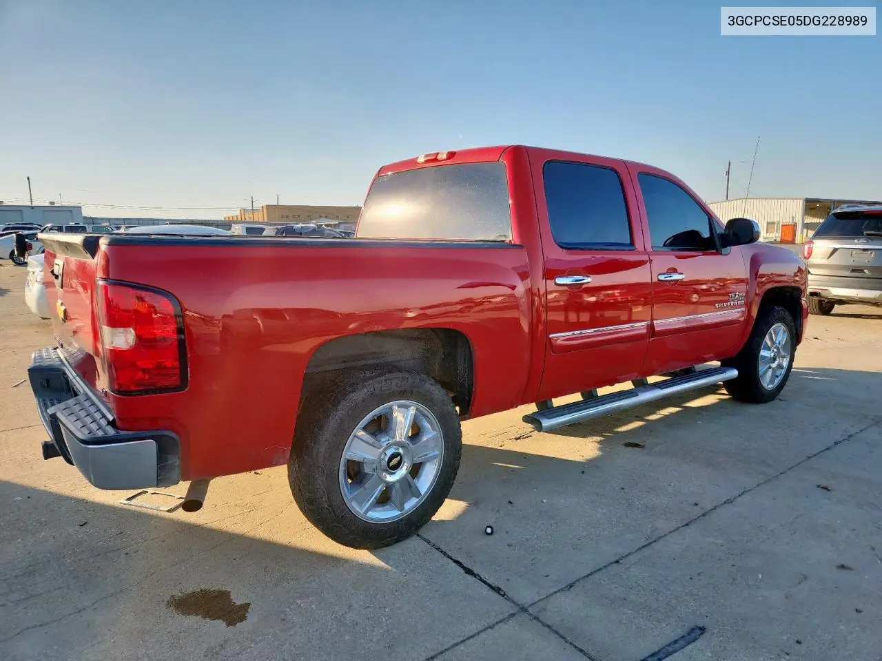 3GCPCSE05DG228989 2013 Chevrolet Silverado C1500 Lt