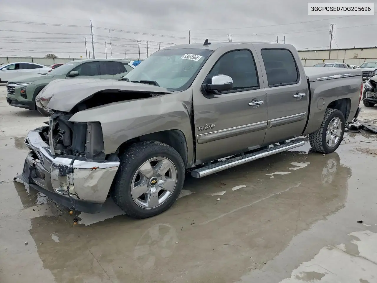 3GCPCSE07DG205696 2013 Chevrolet Silverado C1500 Lt