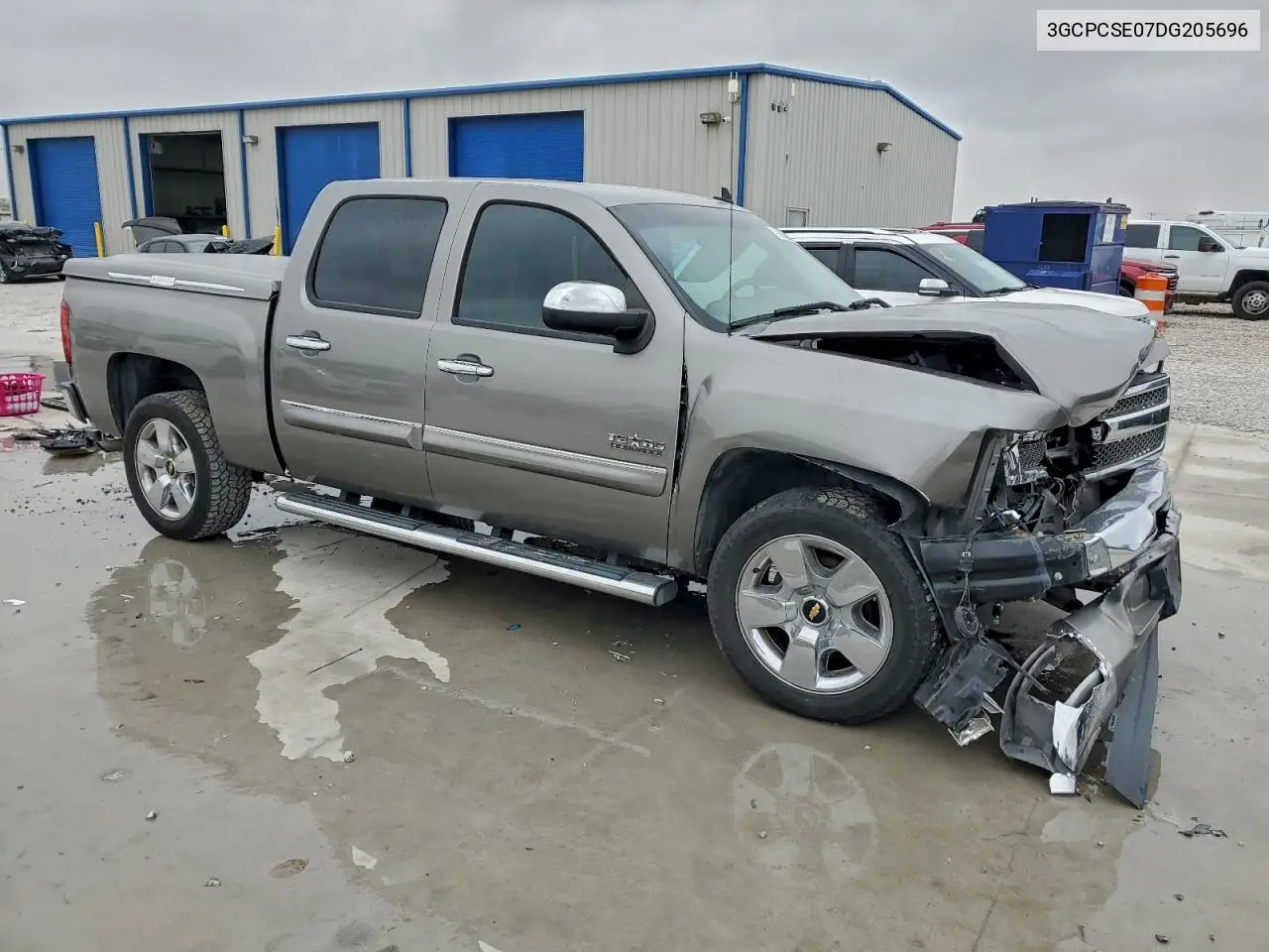 3GCPCSE07DG205696 2013 Chevrolet Silverado C1500 Lt