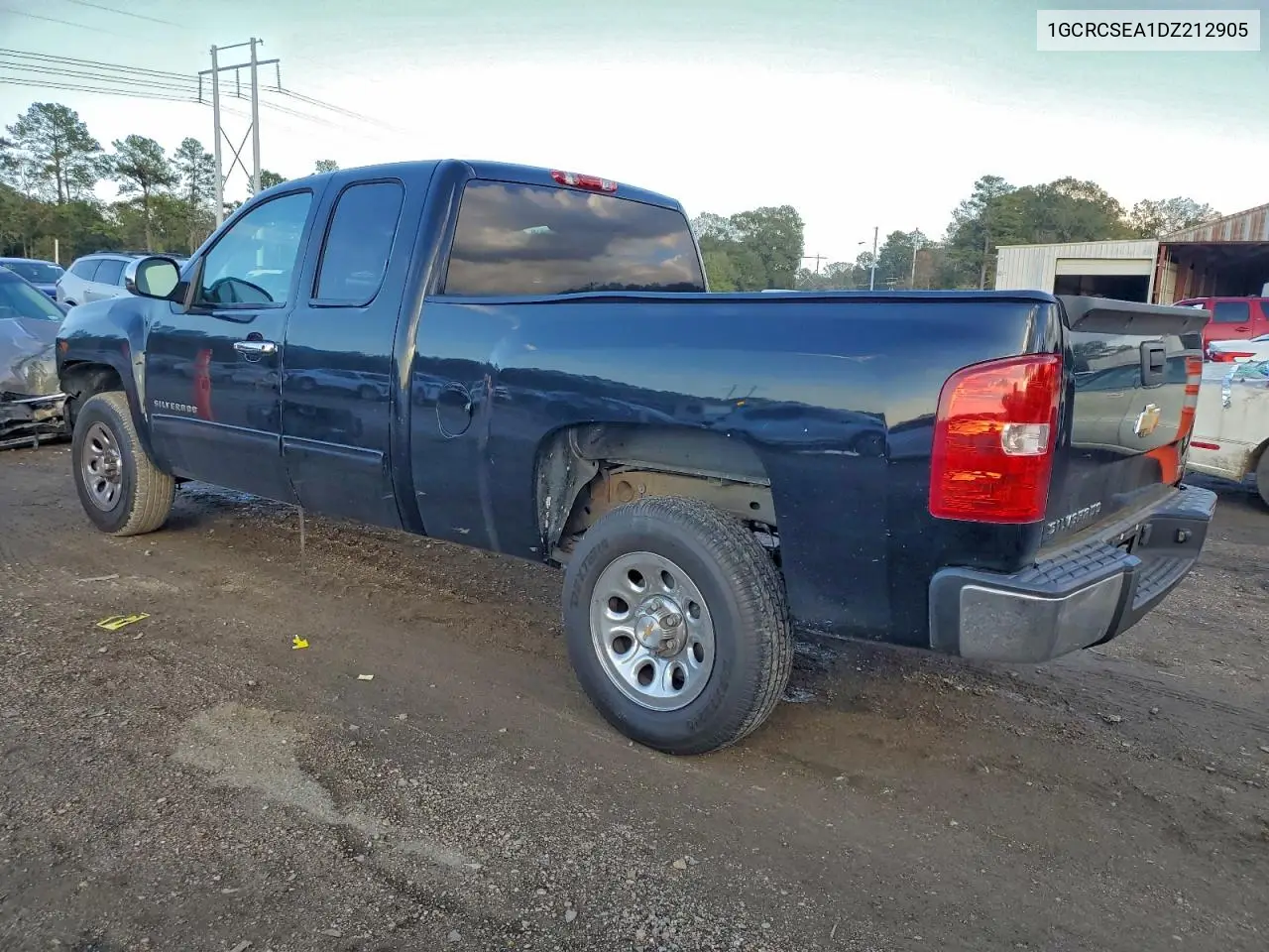 1GCRCSEA1DZ212905 2013 Chevrolet Silverado C1500 Lt