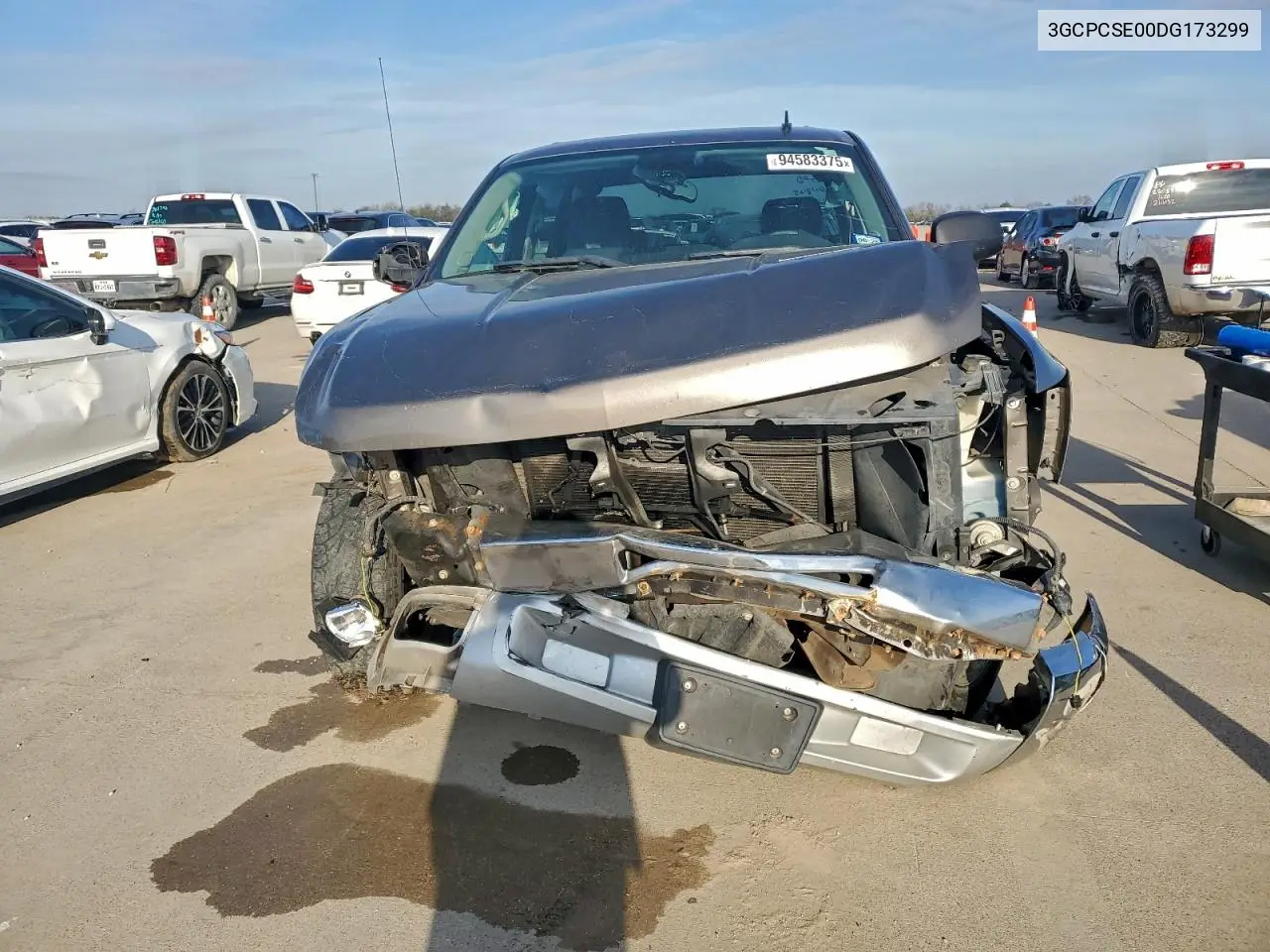 3GCPCSE00DG173299 2013 Chevrolet Silverado C1500 Lt