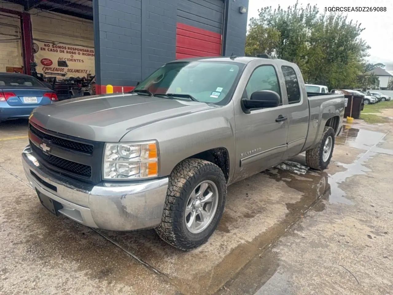 1GCRCSEA5DZ269088 2013 Chevrolet Silverado C1500 Lt