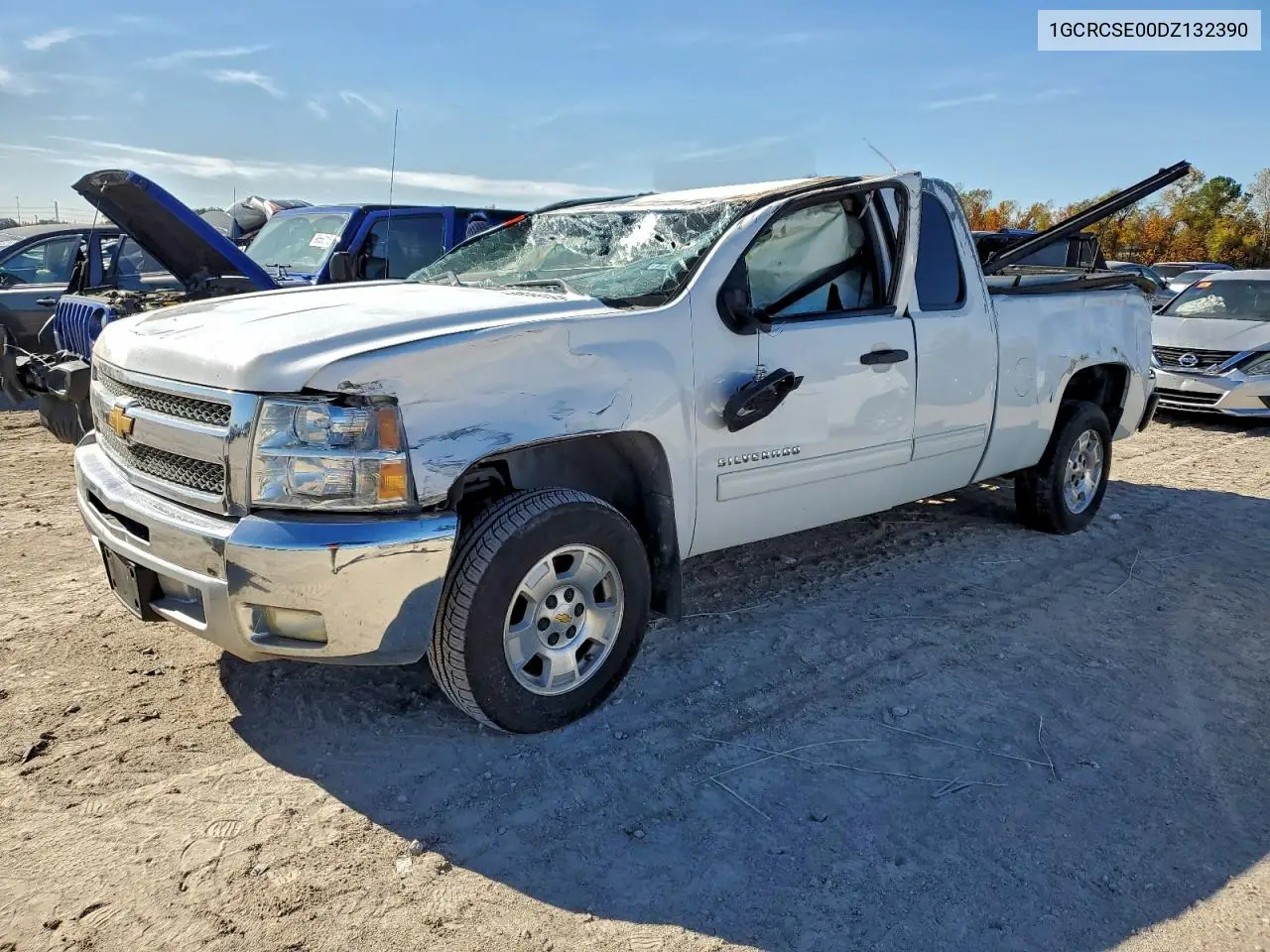 1GCRCSE00DZ132390 2013 Chevrolet Silverado C1500 Lt
