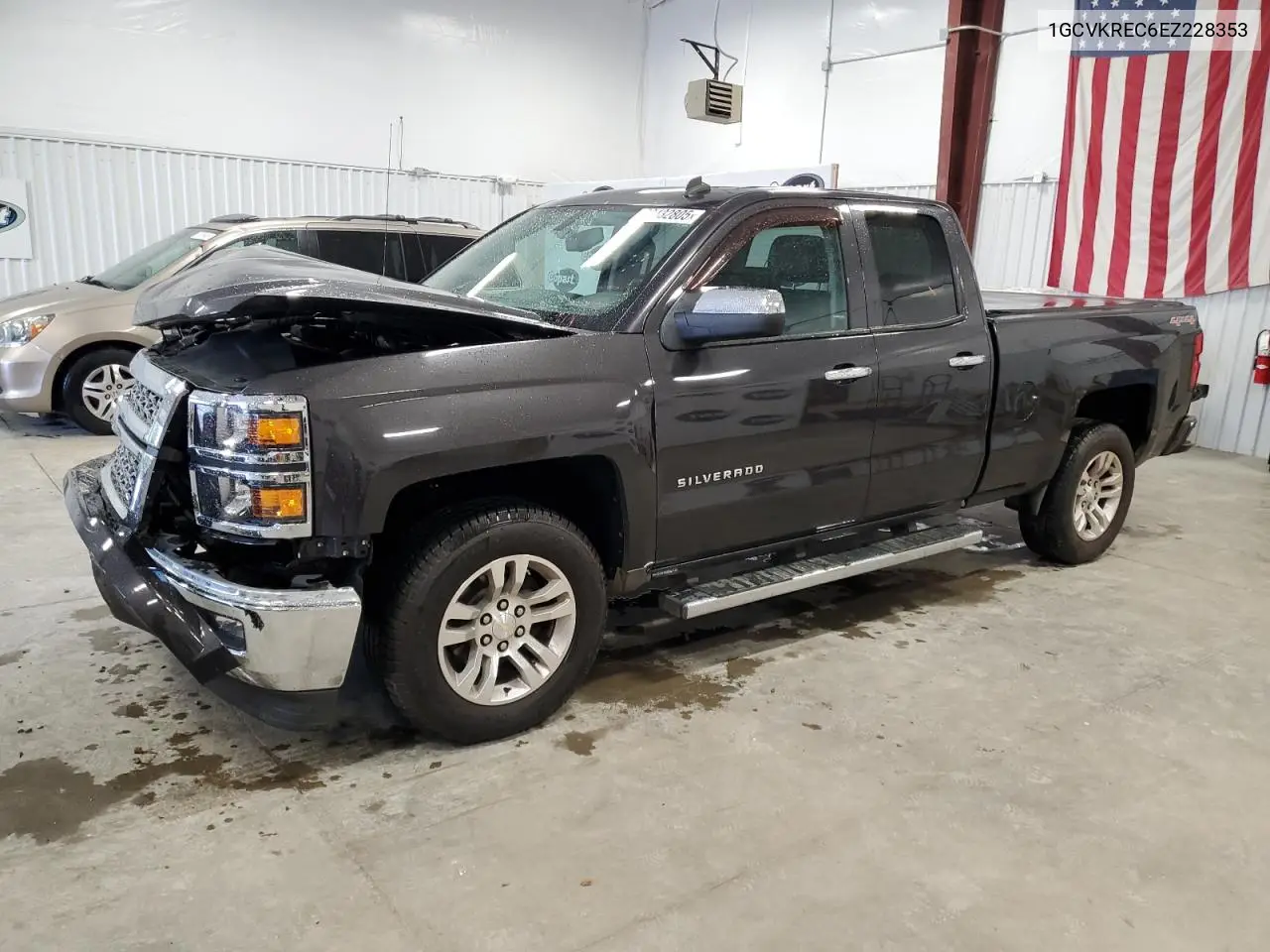 1GCVKREC6EZ228353 2014 Chevrolet Silverado K1500 Lt