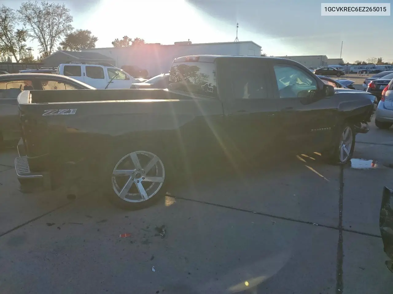 1GCVKREC6EZ265015 2014 Chevrolet Silverado K1500 Lt