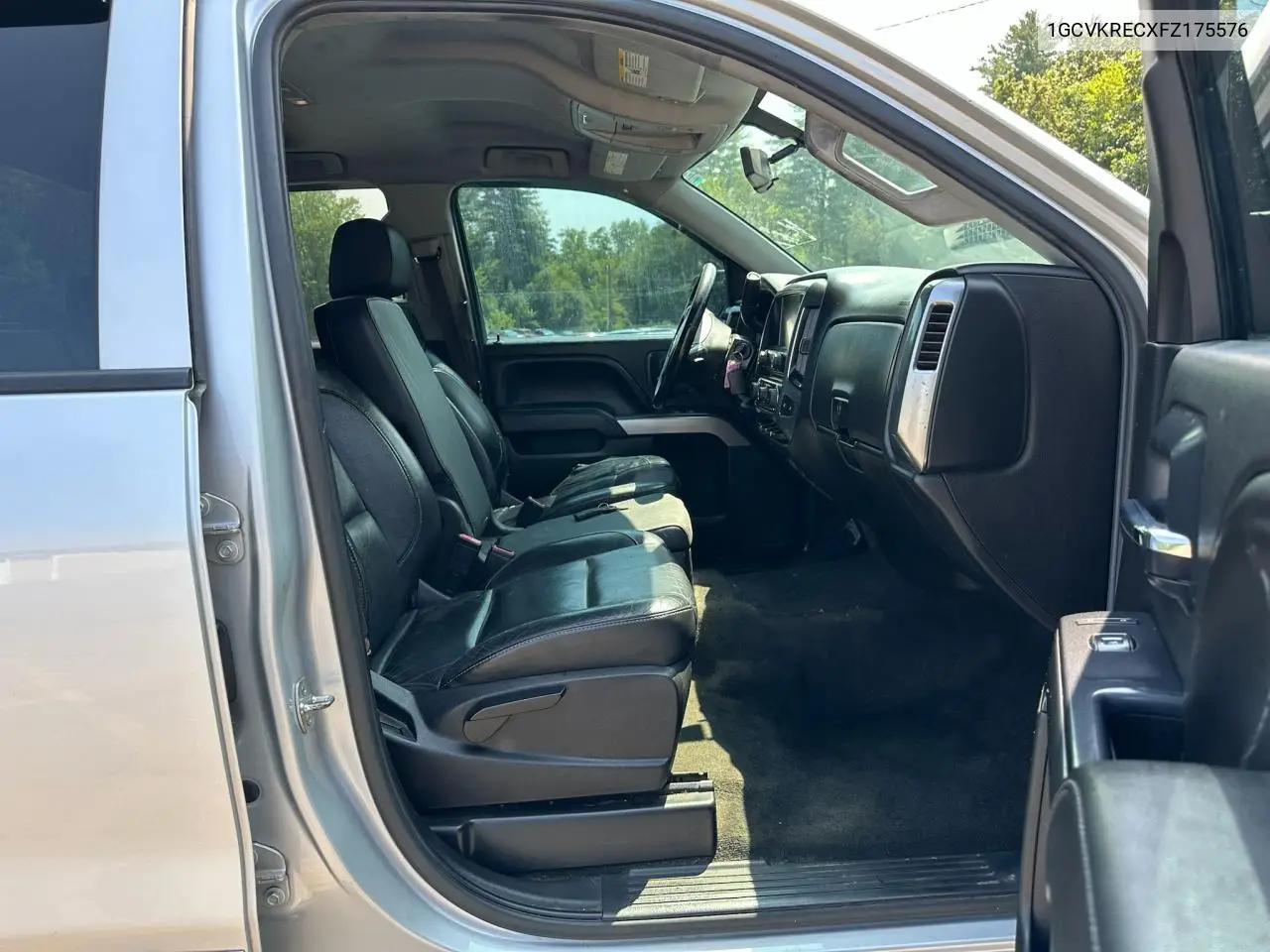 1GCVKRECXFZ175576 2015 Chevrolet Silverado K1500 Lt