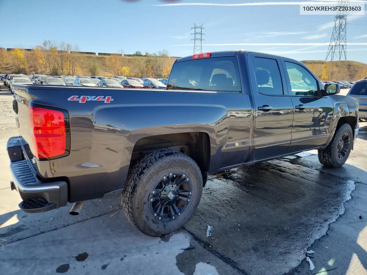 1GCVKREH3FZ203603 2015 Chevrolet Silverado K1500 Lt