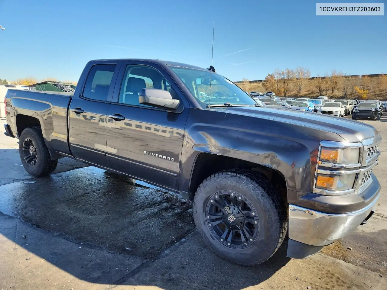 1GCVKREH3FZ203603 2015 Chevrolet Silverado K1500 Lt