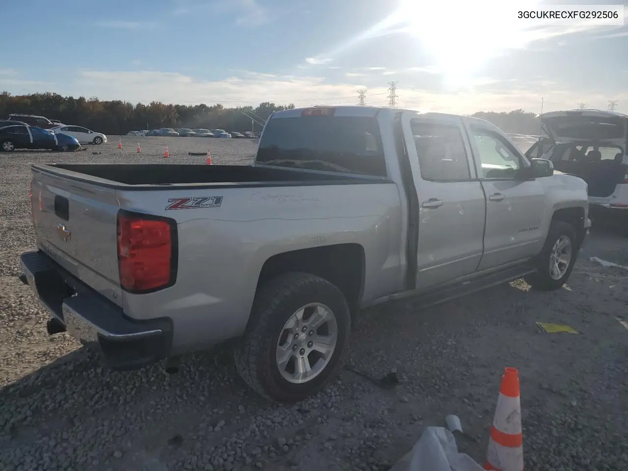3GCUKRECXFG292506 2015 Chevrolet Silverado K1500 Lt