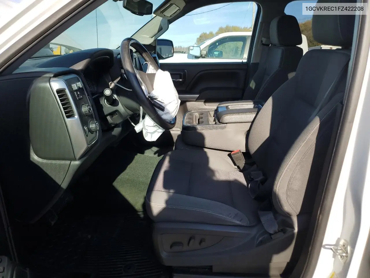 1GCVKREC1FZ422208 2015 Chevrolet Silverado K1500 Lt
