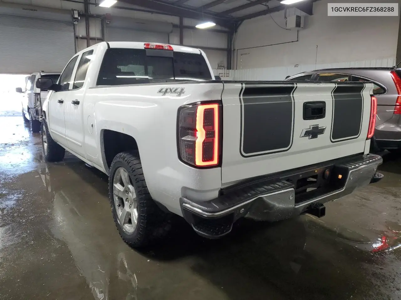 1GCVKREC6FZ368288 2015 Chevrolet Silverado K1500 Lt