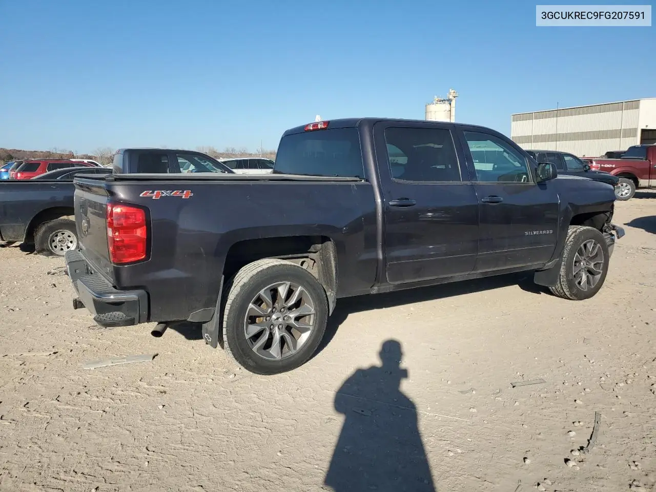 3GCUKREC9FG207591 2015 Chevrolet Silverado K1500 Lt