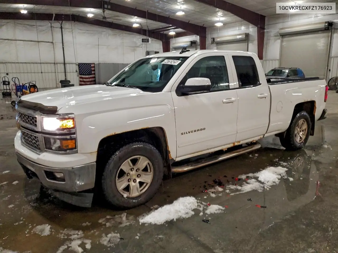 1GCVKRECXFZ176923 2015 Chevrolet Silverado K1500 Lt
