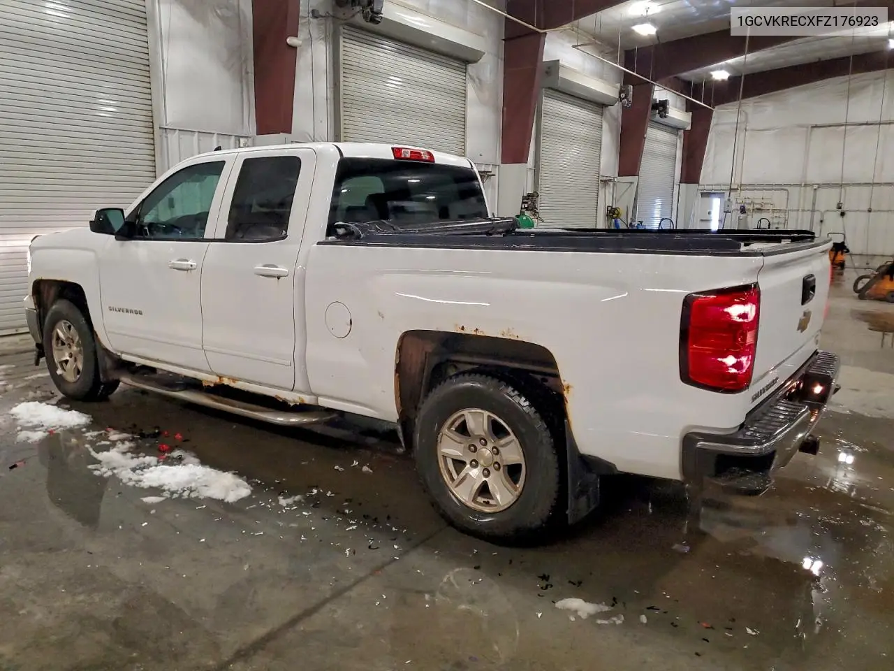 1GCVKRECXFZ176923 2015 Chevrolet Silverado K1500 Lt
