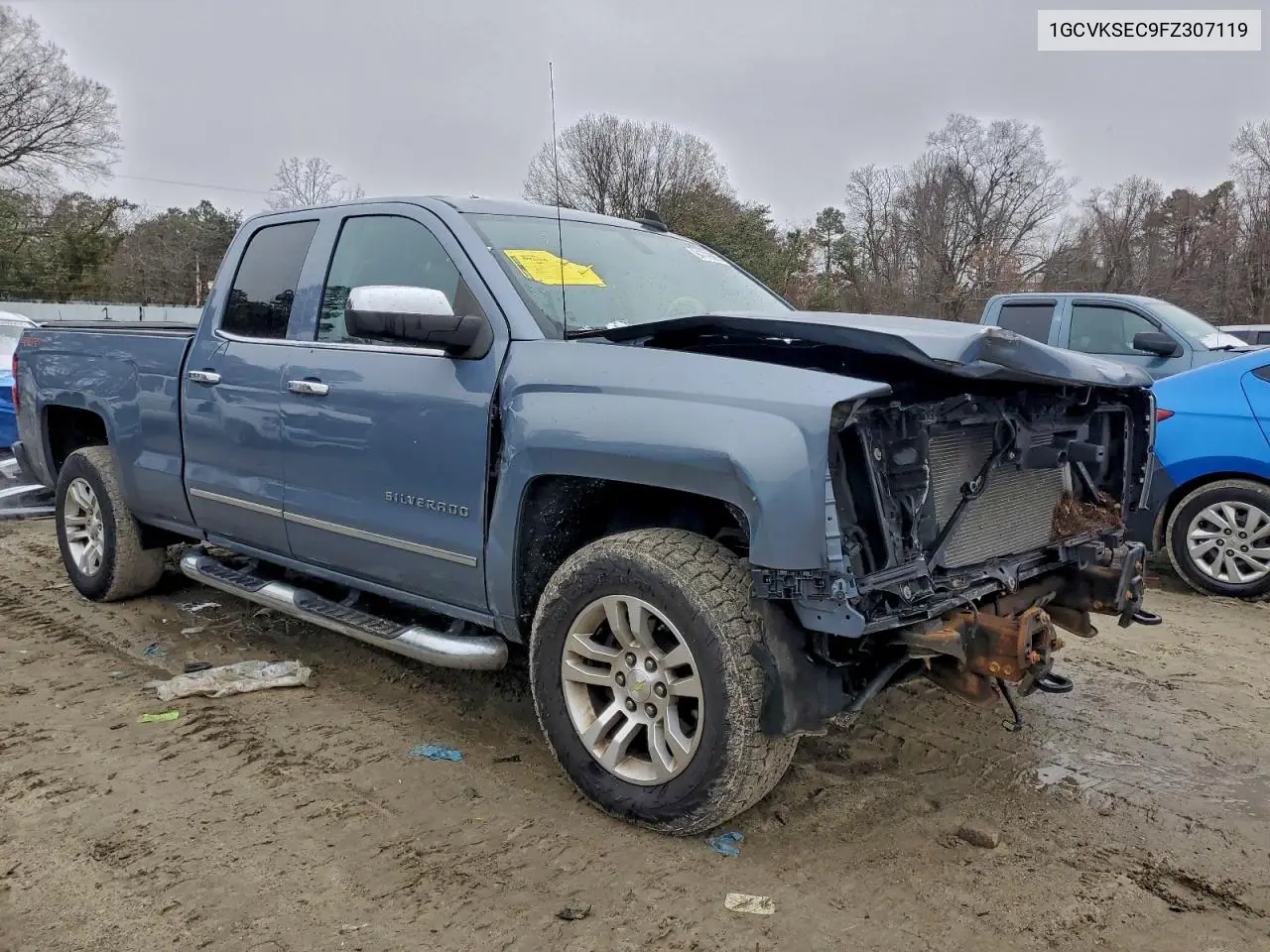 1GCVKSEC9FZ307119 2015 Chev Silverado