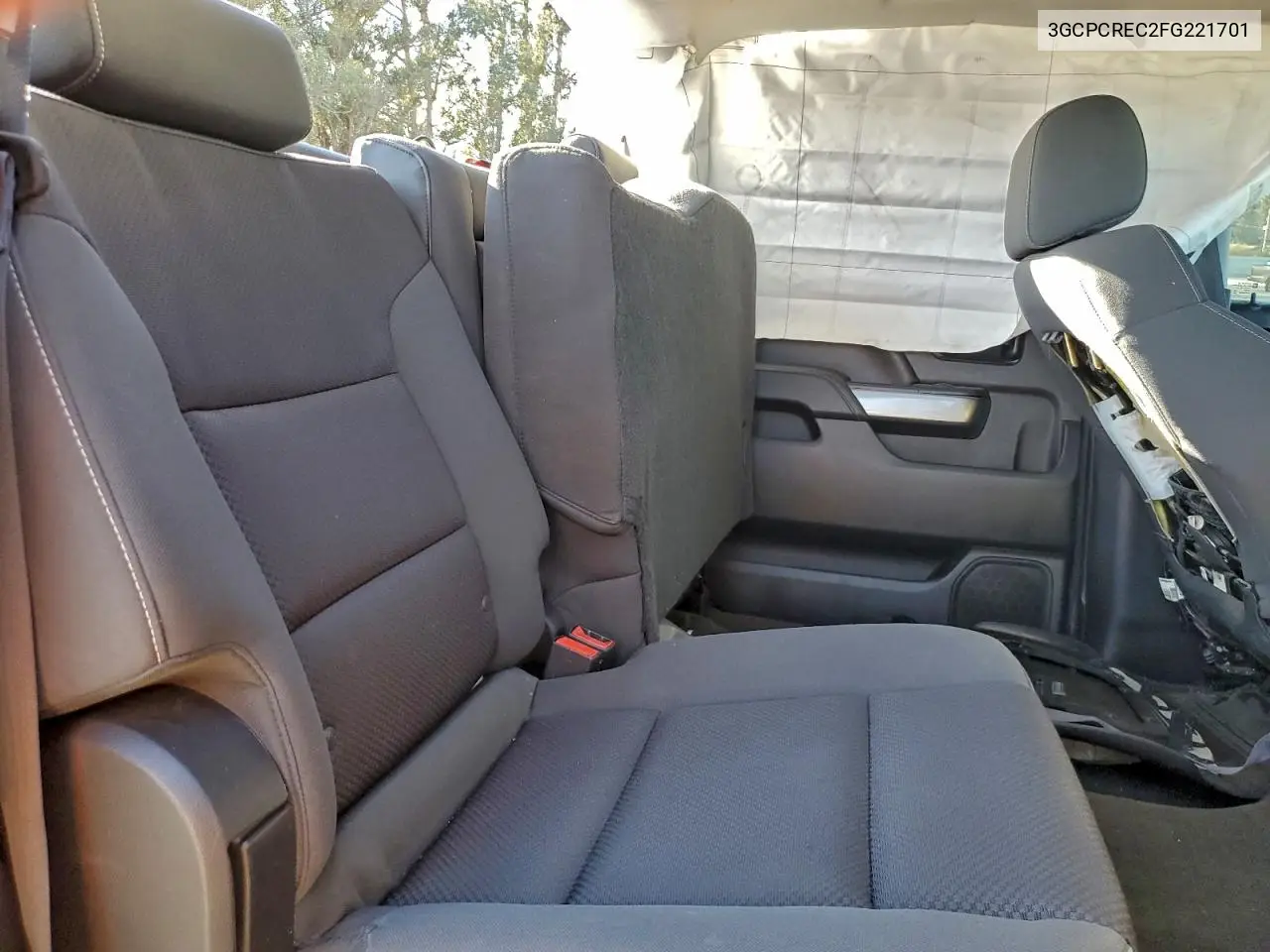 3GCPCREC2FG221701 2015 Chevrolet Silverado C1500 Lt