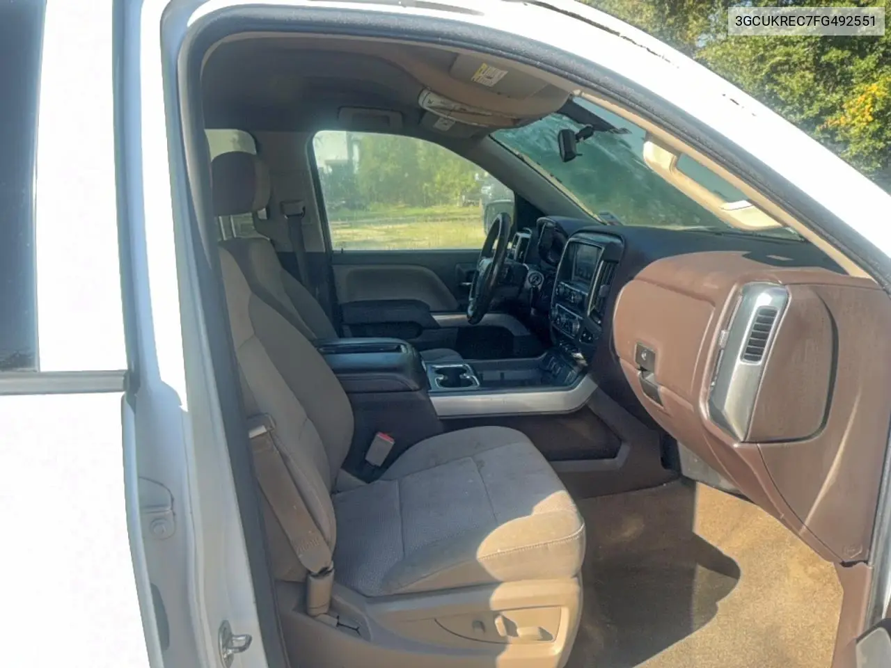 3GCUKREC7FG492551 2015 Chevrolet Silverado K1500 Lt