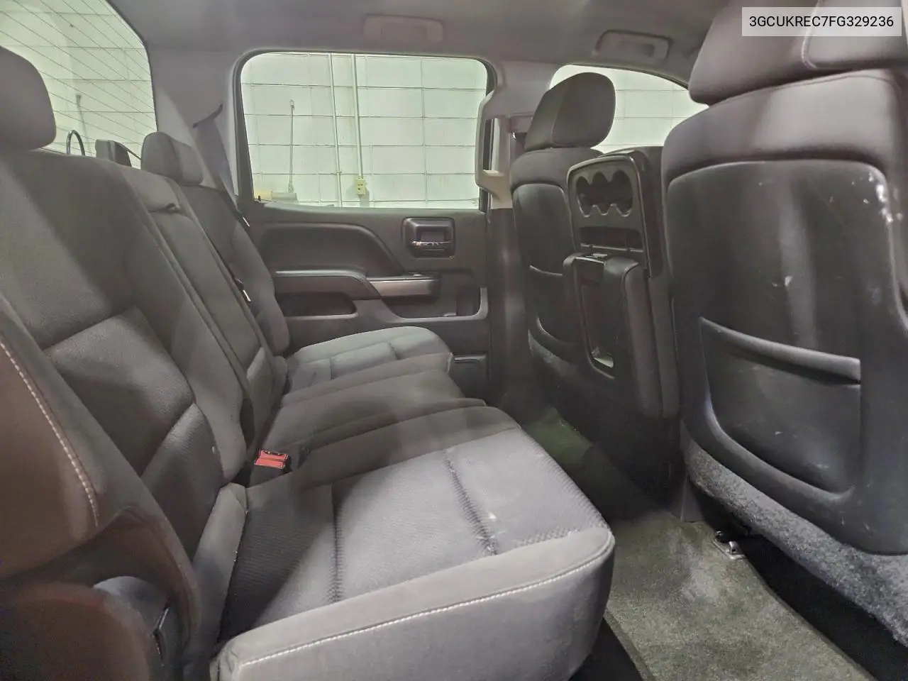 3GCUKREC7FG329236 2015 Chevrolet Silverado K1500 Lt