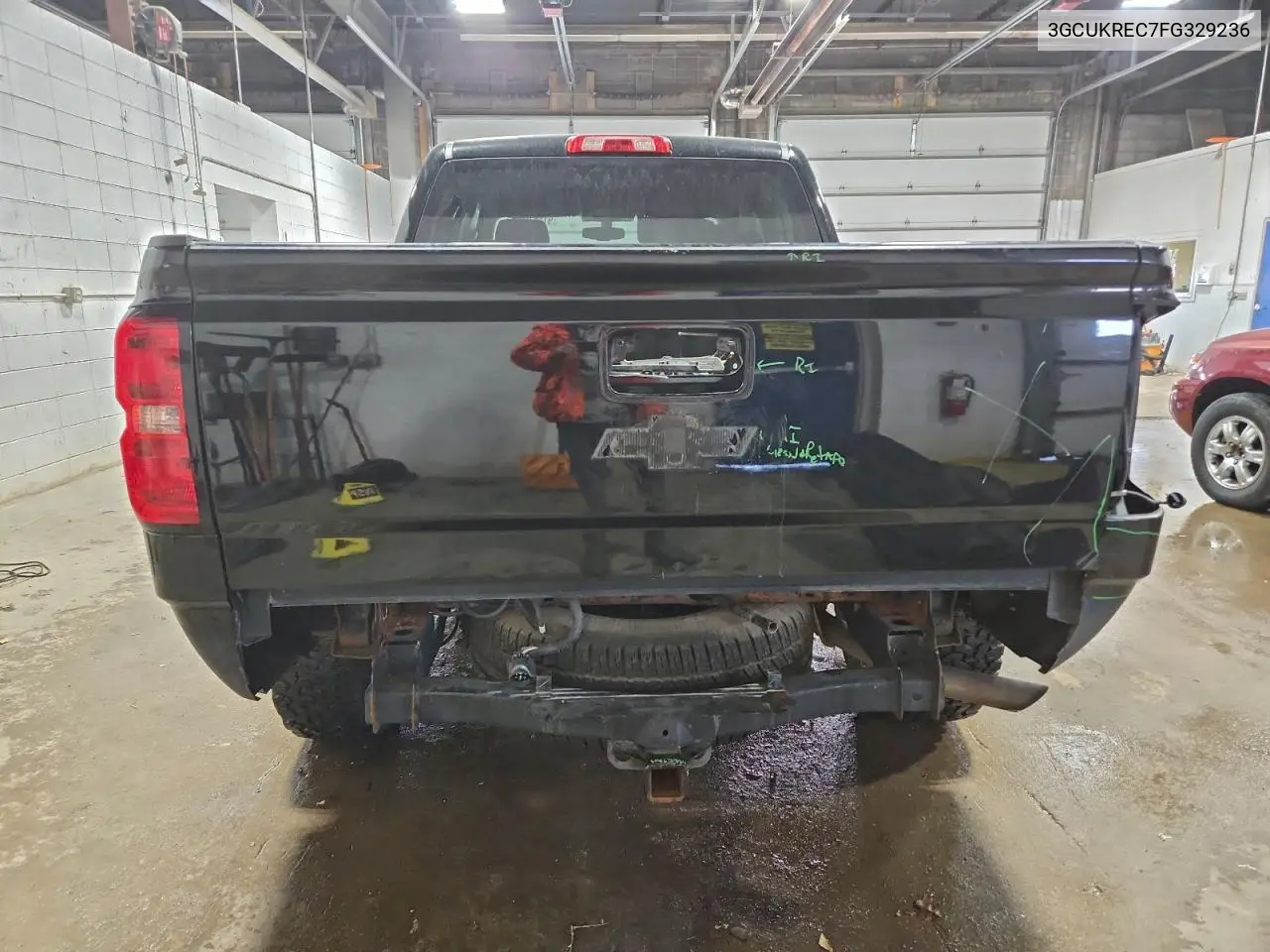 3GCUKREC7FG329236 2015 Chevrolet Silverado K1500 Lt