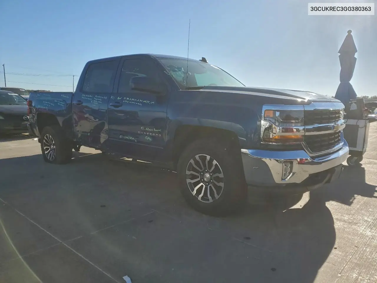 3GCUKREC3GG380363 2016 Chevrolet Silverado K1500 Lt