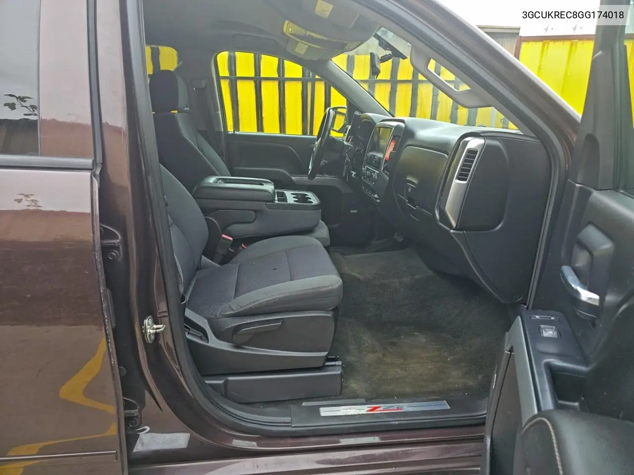 3GCUKREC8GG174018 2016 Chevrolet Silverado K1500 Lt