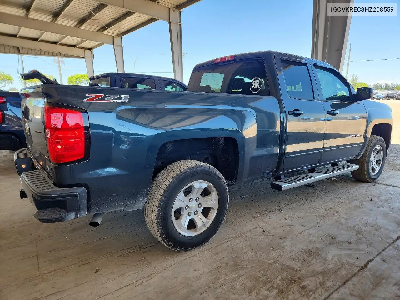 1GCVKREC8HZ208559 2017 Chevrolet Silverado K1500 Lt