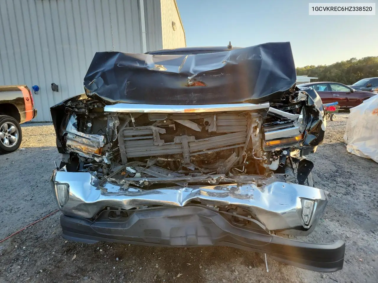 1GCVKREC6HZ338520 2017 Chevrolet Silverado K1500 Lt