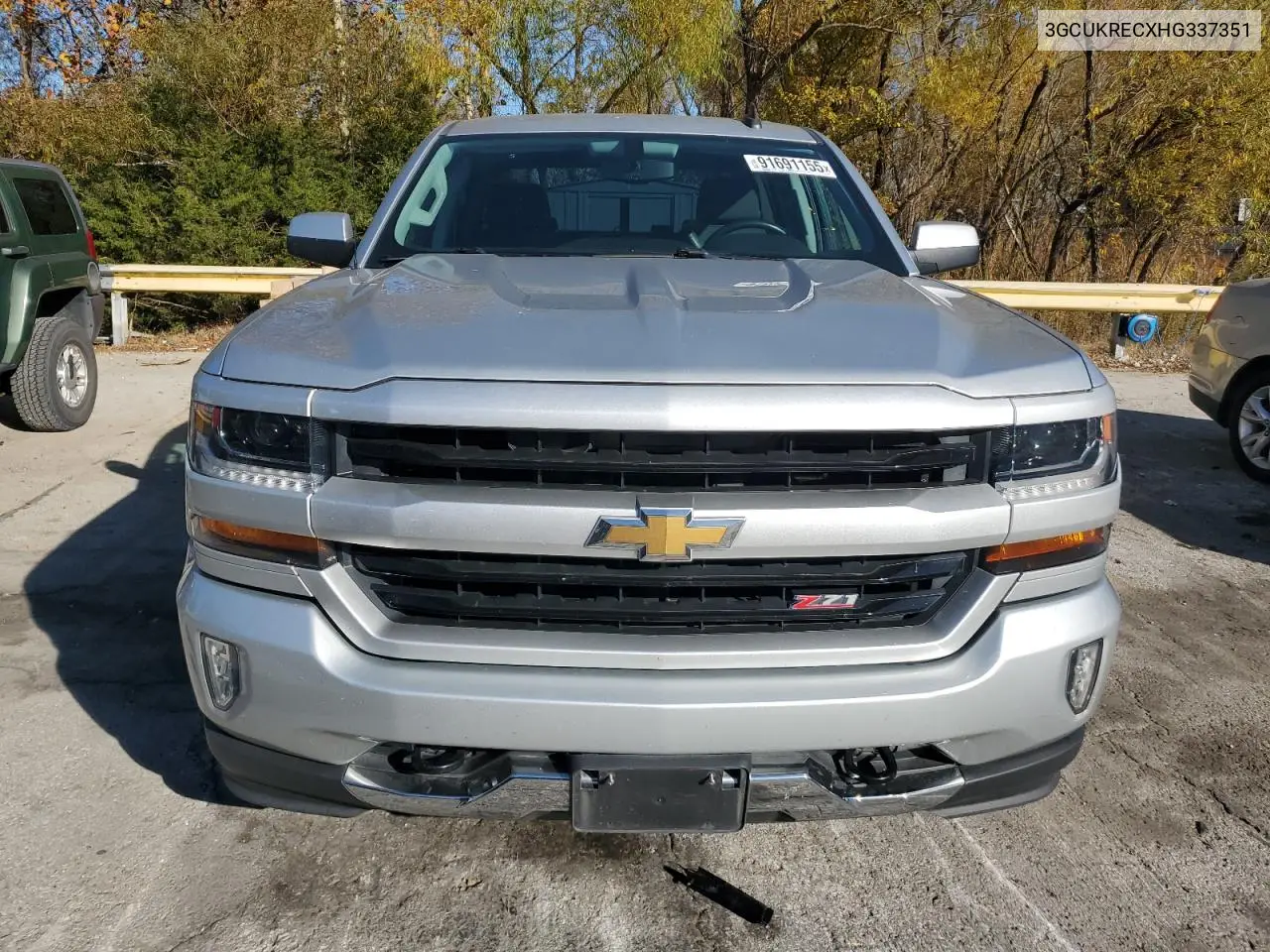 3GCUKRECXHG337351 2017 Chevrolet Silverado K1500 Lt