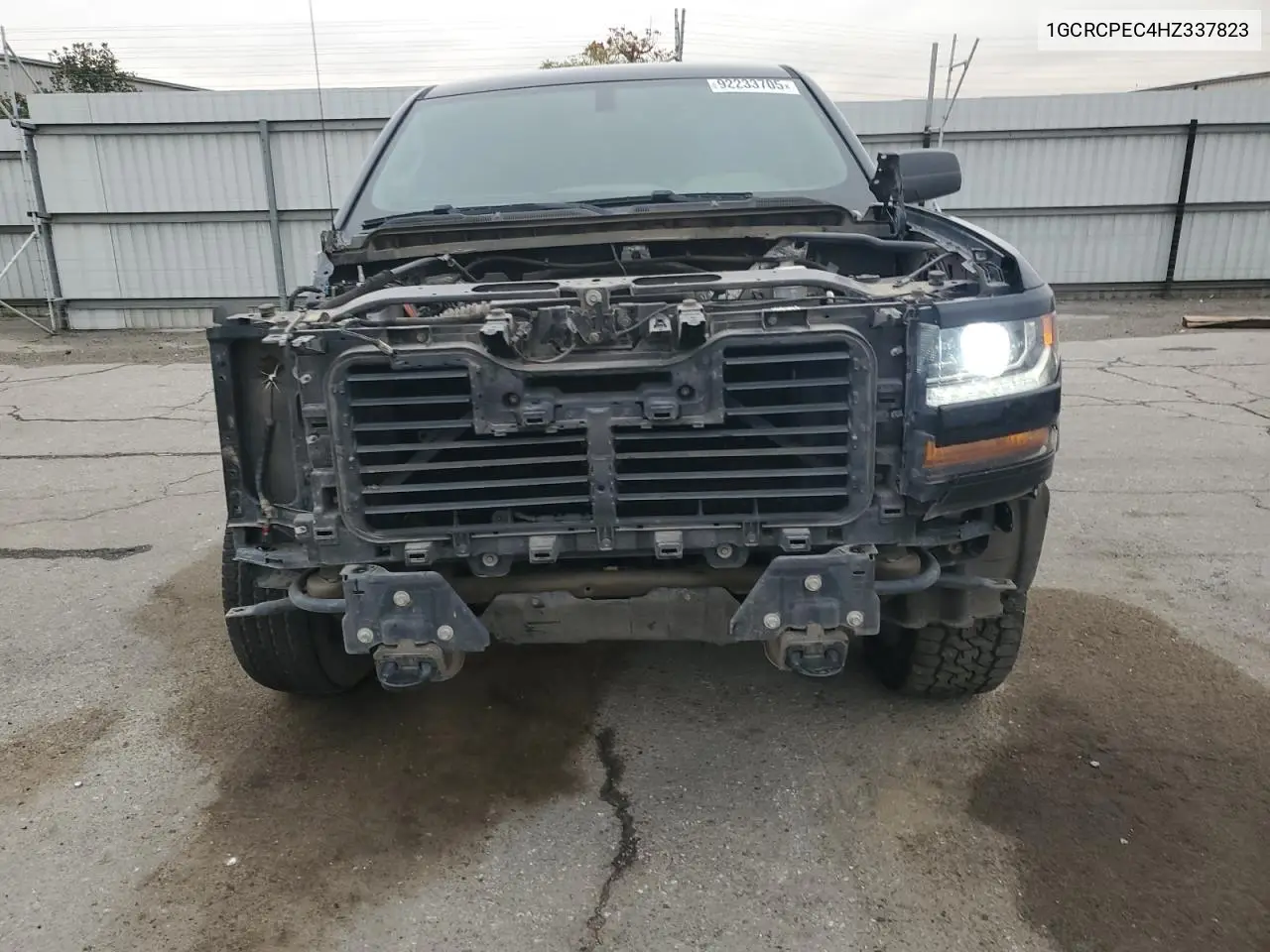 1GCRCPEC4HZ337823 2017 Chevrolet Silverado C1500 Custom