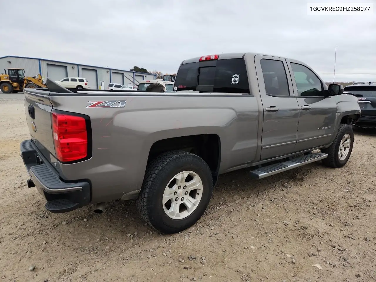1GCVKREC9HZ258077 2017 Chevrolet Silverado K1500 Lt