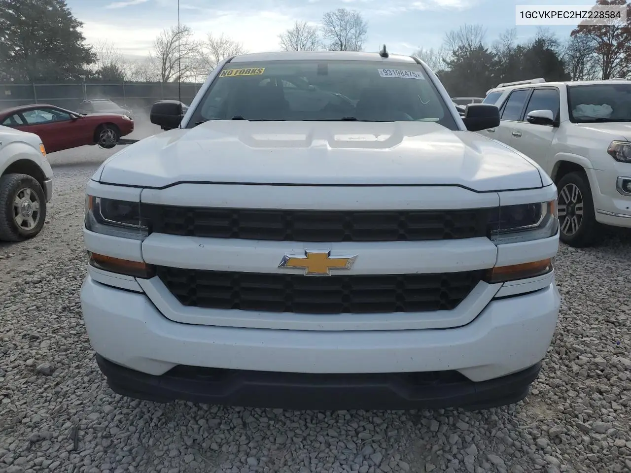 1GCVKPEC2HZ228584 2017 Chevrolet Silverado K1500 Custom