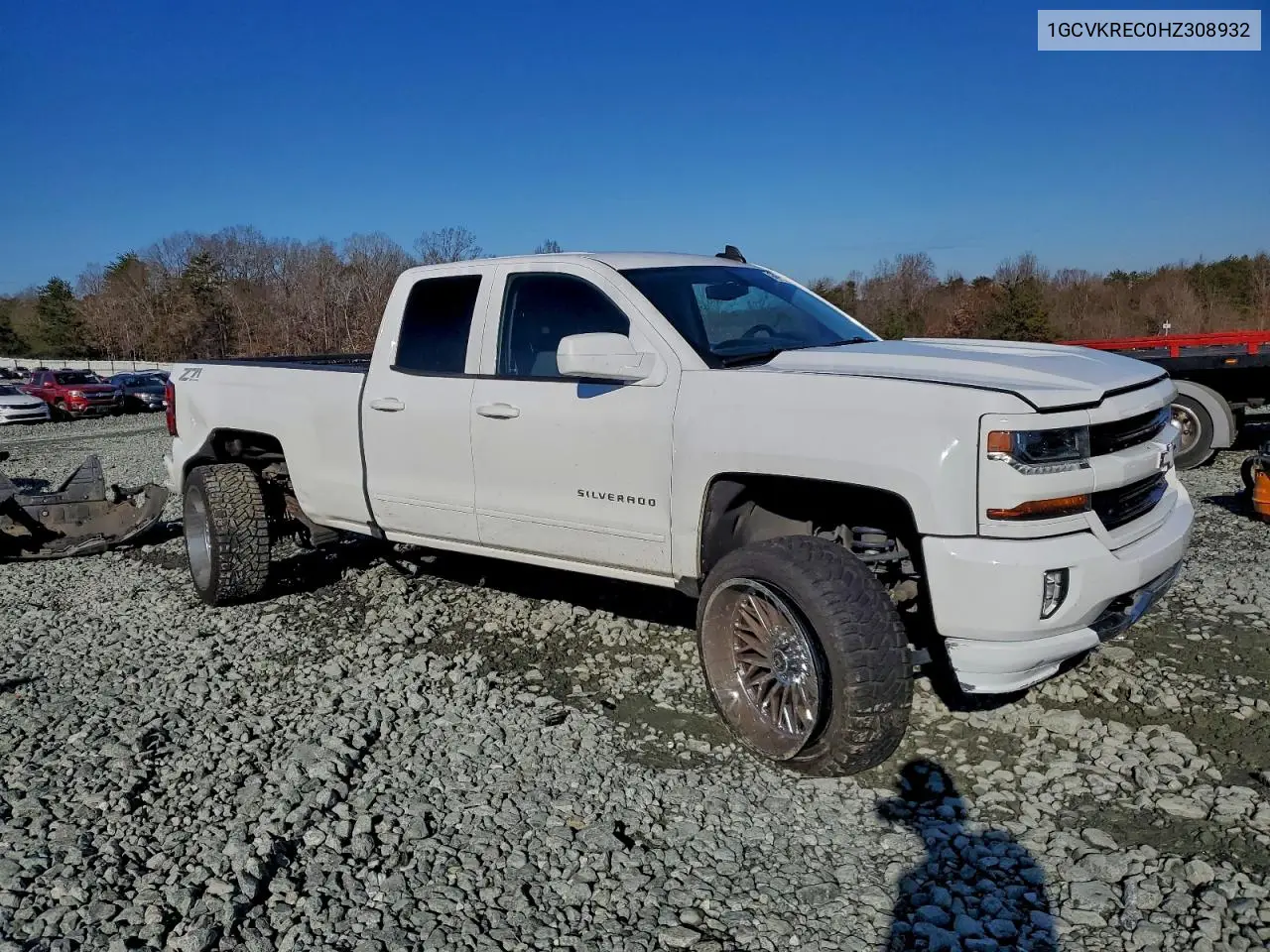 1GCVKREC0HZ308932 2017 Chevrolet Silverado K1500 Lt