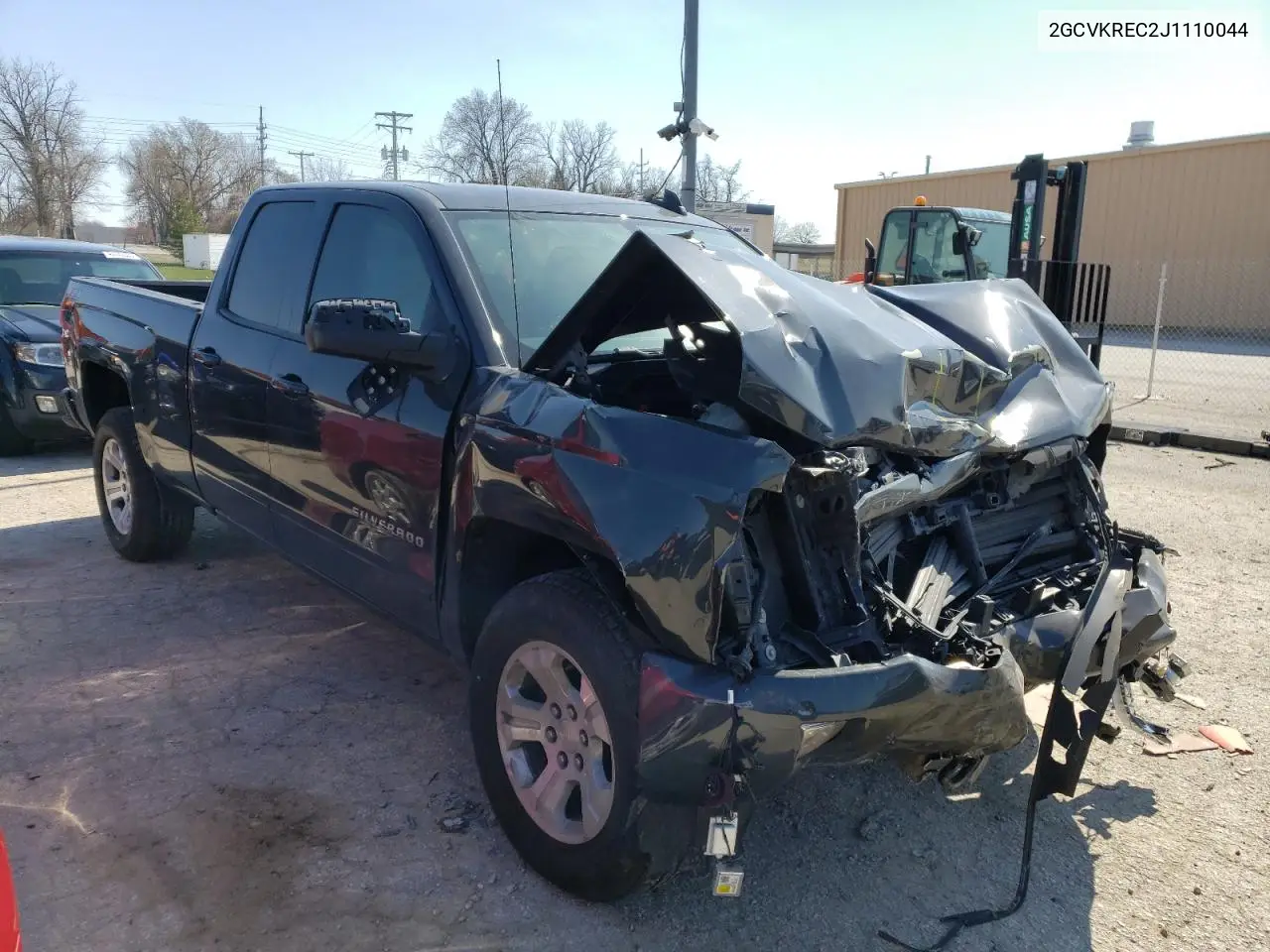 2GCVKREC2J1110044 2018 Chevrolet Silverado K1500 Lt