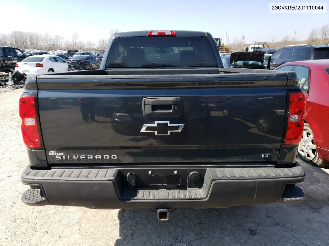 2GCVKREC2J1110044 2018 Chevrolet Silverado K1500 Lt