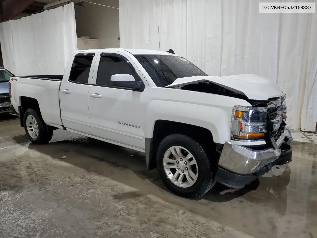 1GCVKREC5JZ158337 2018 Chevrolet Silverado K1500 Lt