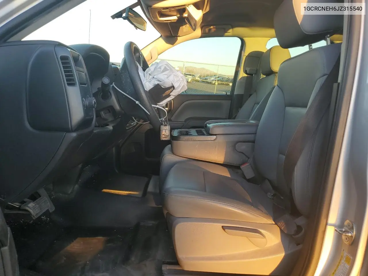 1GCRCNEH6JZ315540 2018 Chevrolet Silverado C1500
