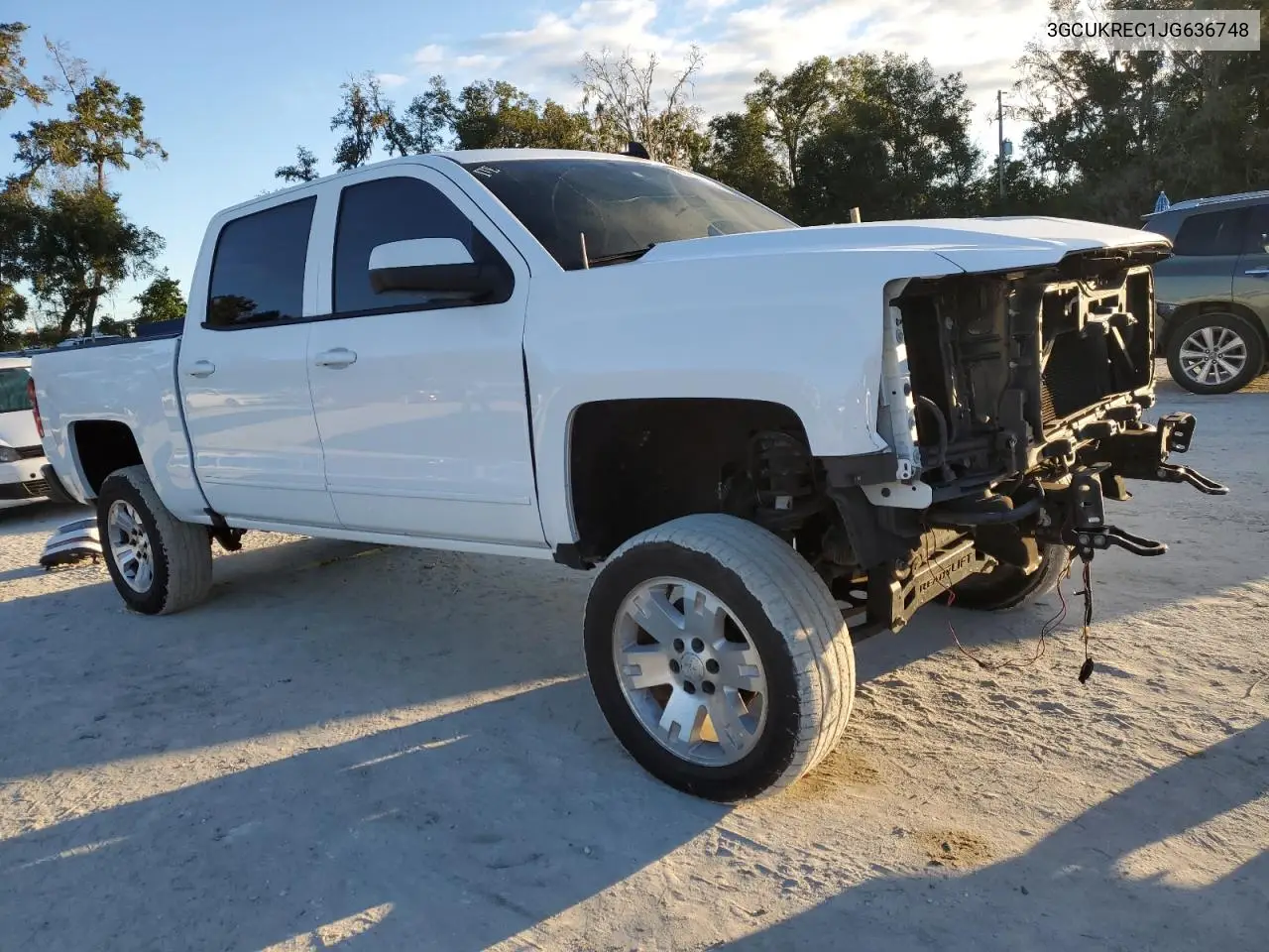 3GCUKREC1JG636748 2018 Chevrolet Silverado K1500 Lt