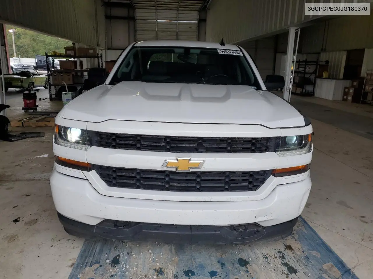 3GCPCPEC0JG180370 2018 Chevrolet Silverado C1500 Custom