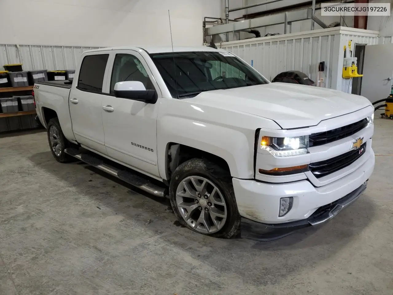 3GCUKRECXJG197226 2018 Chevrolet Silverado K1500 Lt