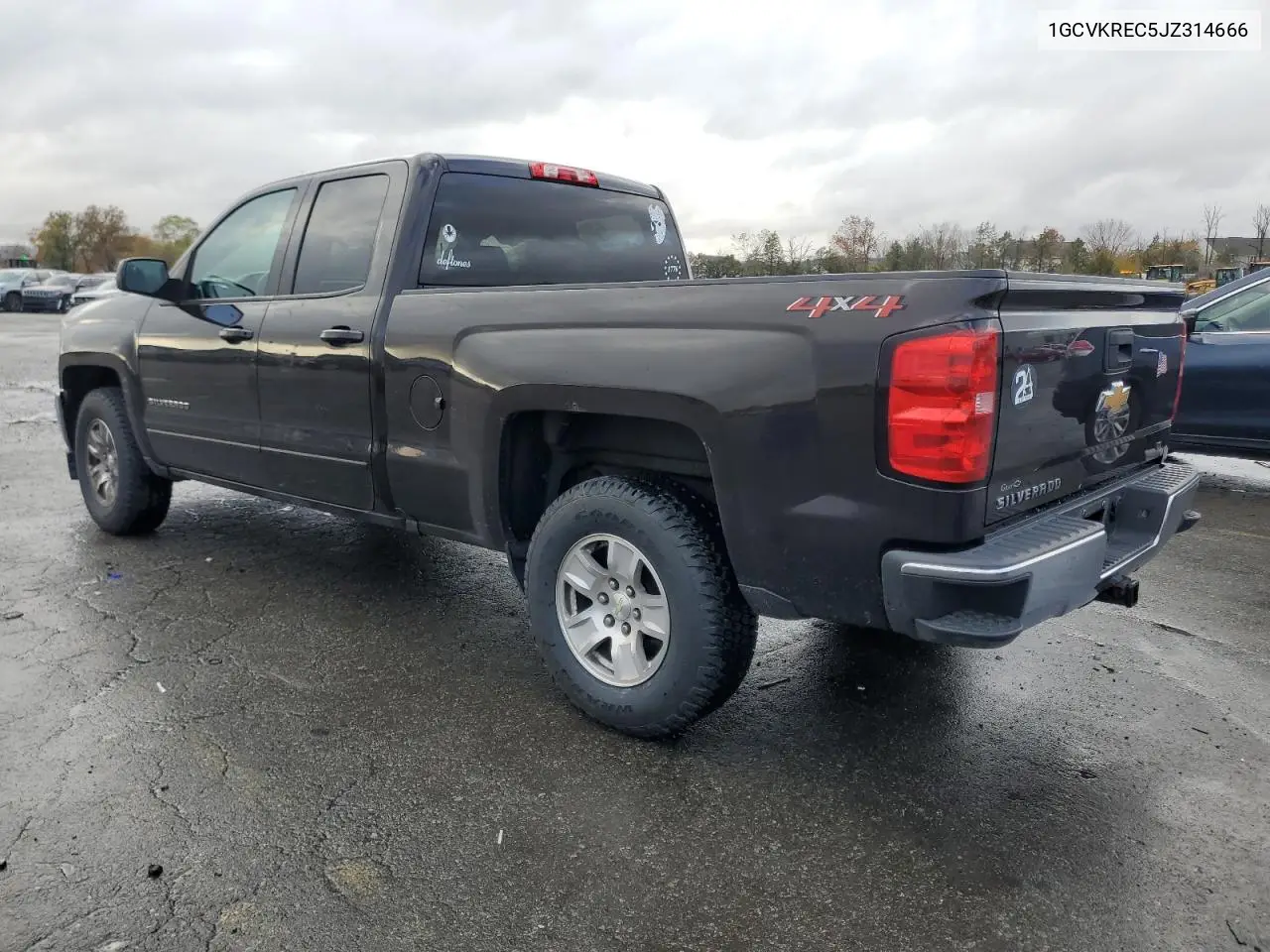 1GCVKREC5JZ314666 2018 Chevrolet Silverado K1500 Lt