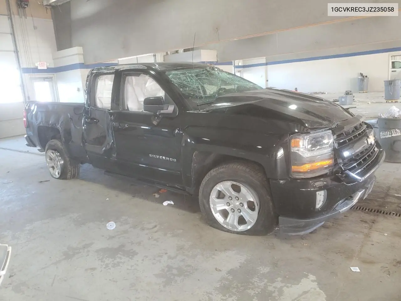 1GCVKREC3JZ235058 2018 Chevrolet Silverado K1500 Lt