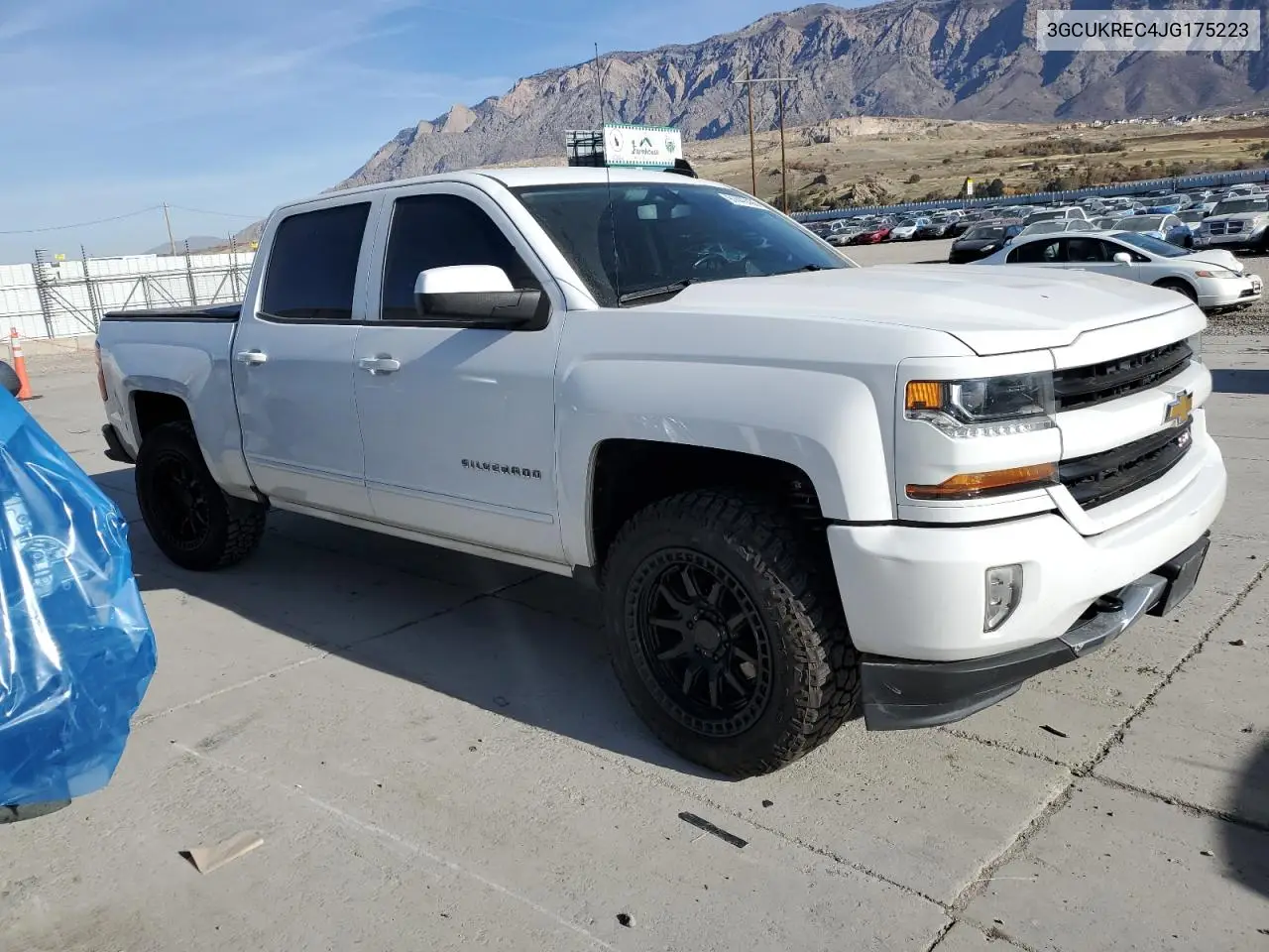 3GCUKREC4JG175223 2018 Chevrolet Silverado K1500 Lt