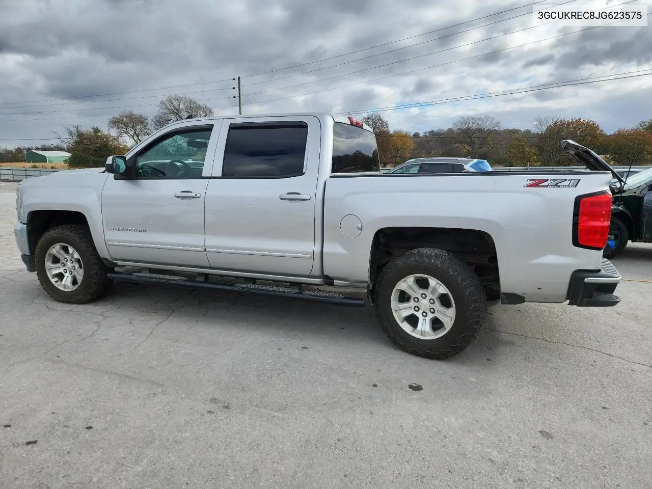 3GCUKREC8JG623575 2018 Chevrolet Silverado K1500 Lt