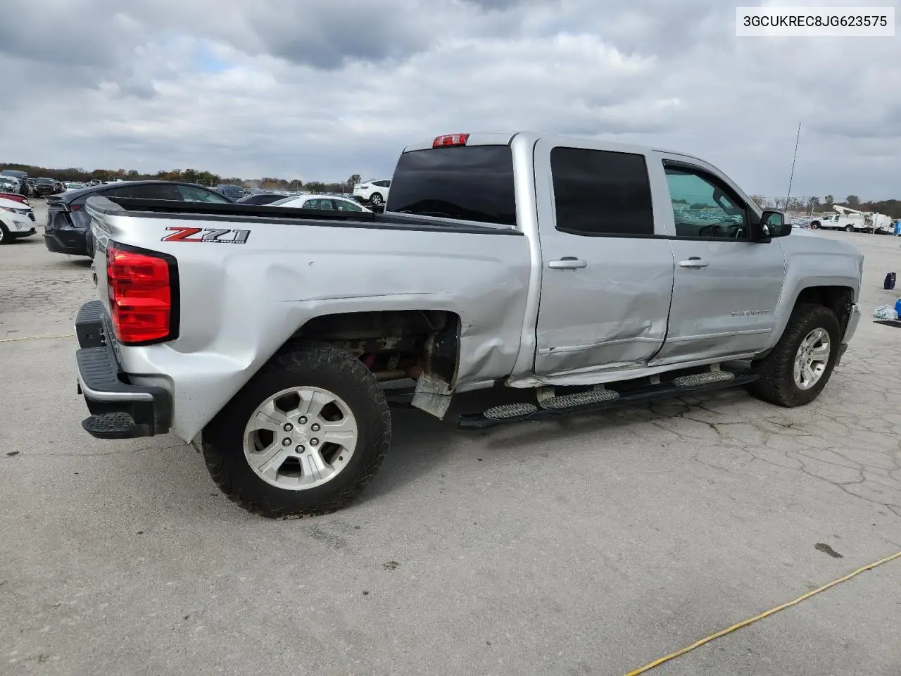 3GCUKREC8JG623575 2018 Chevrolet Silverado K1500 Lt
