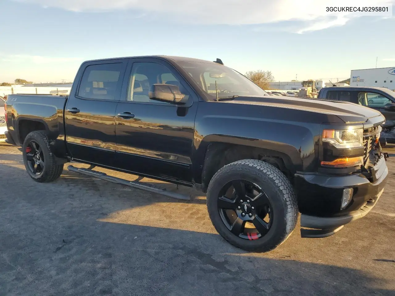 3GCUKREC4JG295801 2018 Chevrolet Silverado K1500 Lt