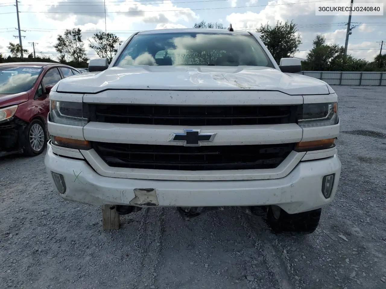 3GCUKREC3JG240840 2018 Chevrolet Silverado K1500 Lt