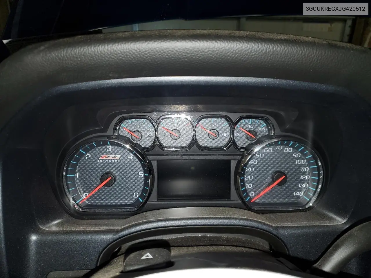 3GCUKRECXJG420512 2018 Chevrolet Silverado K1500 Lt