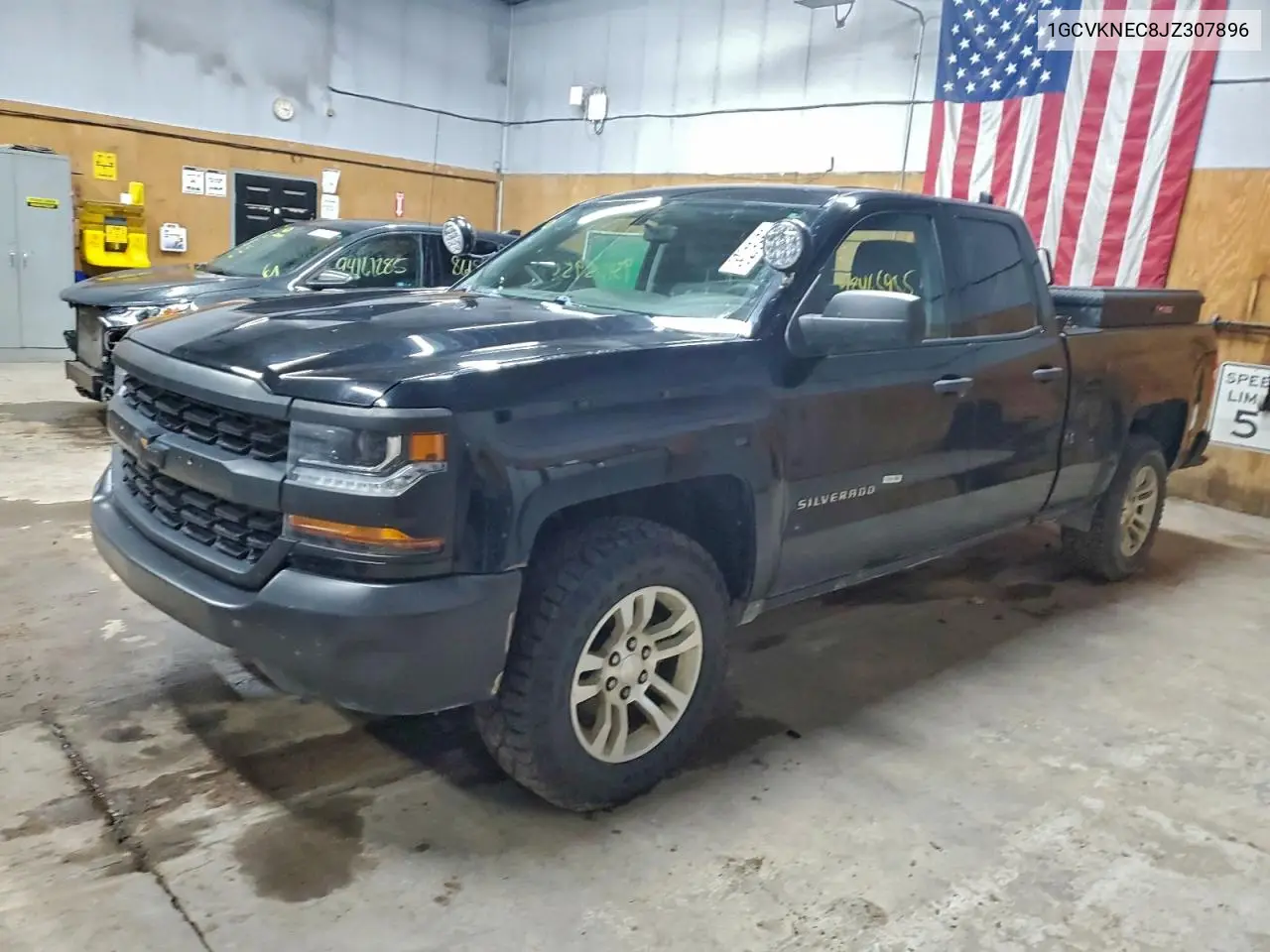 1GCVKNEC8JZ307896 2018 Chevrolet Silverado K1500