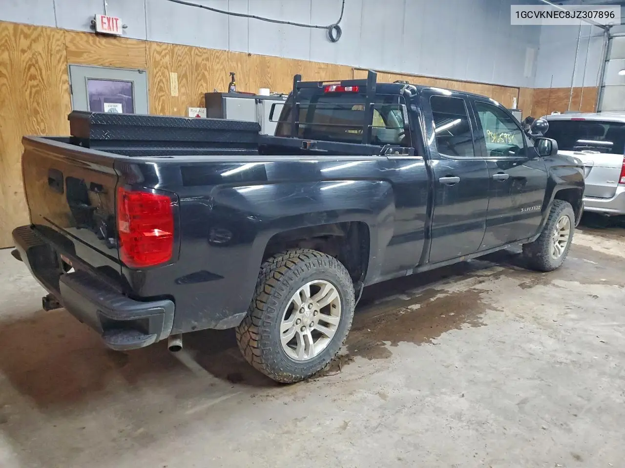 1GCVKNEC8JZ307896 2018 Chevrolet Silverado K1500