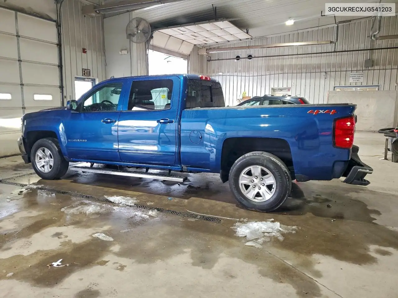 3GCUKRECXJG541203 2018 Chevrolet Silverado K1500 Lt